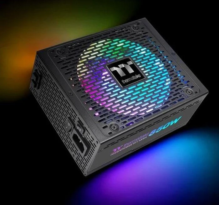 Thermaltake Tt Toughpower PF1 Platium 850 vatų