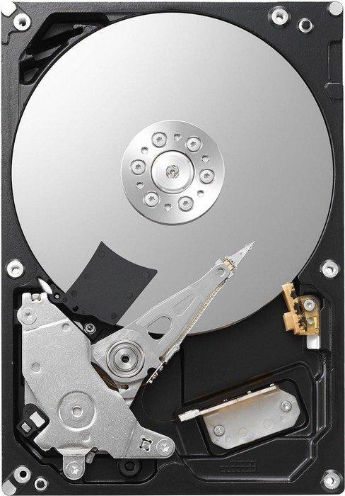 HDD plienas "Toshiba P300" (3,5 colio 4 TB, 5400 RPM, 128 MB, NCQ, AF, SATAIII), mašina