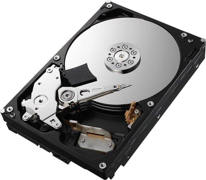 HDD plienas "Toshiba P300" (3,5 colio 4 TB, 5400 RPM, 128 MB, NCQ, AF, SATAIII), mašina