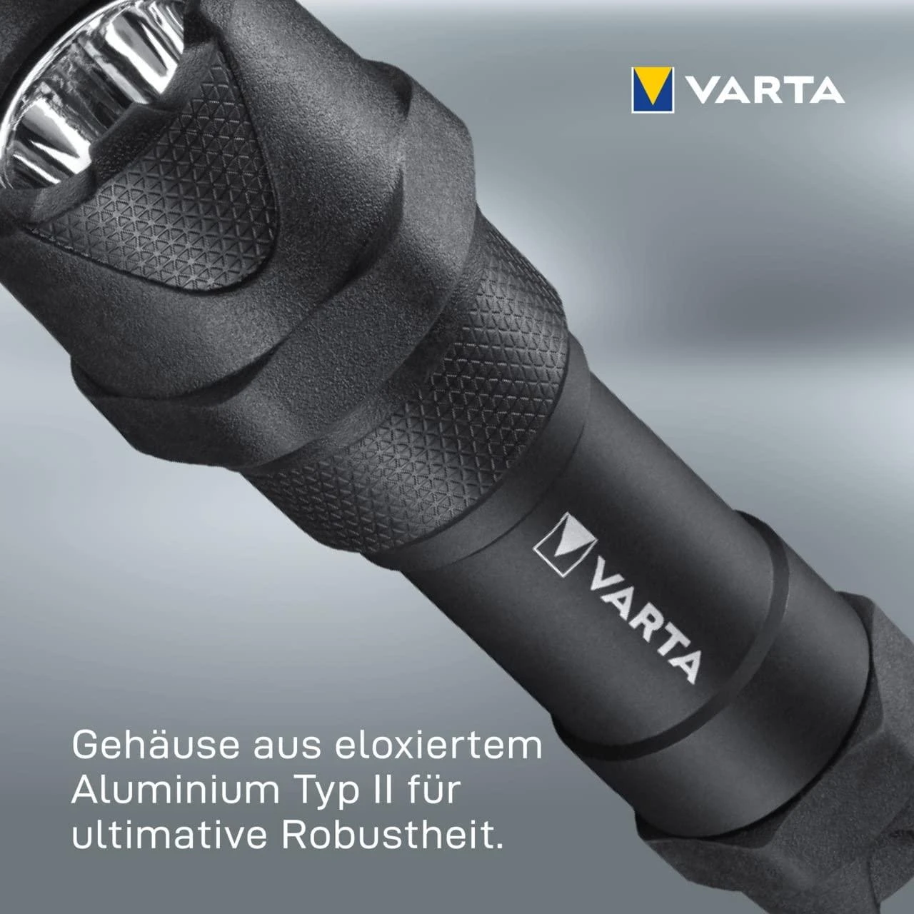 Varta INDESTRUCTIBLE F10 PRO Rankinis žibintuvėlis Juoda LED
