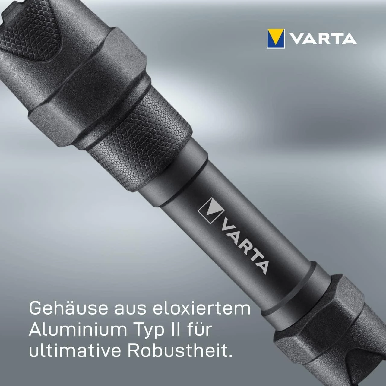 Varta INDESRUCTIBLE F20 PRO Rankinis žibintuvėlis Juoda LED