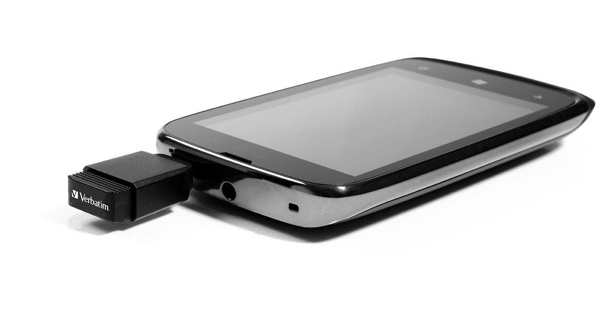 USB atmintis Verbatim 32GB, su OTG adapteriu, juoda / V49822