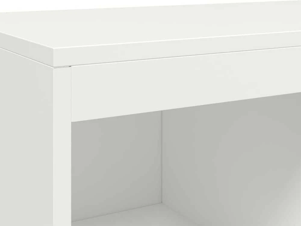 Komoda, baltos spalvos, 68x39x111,5 cm, plienas