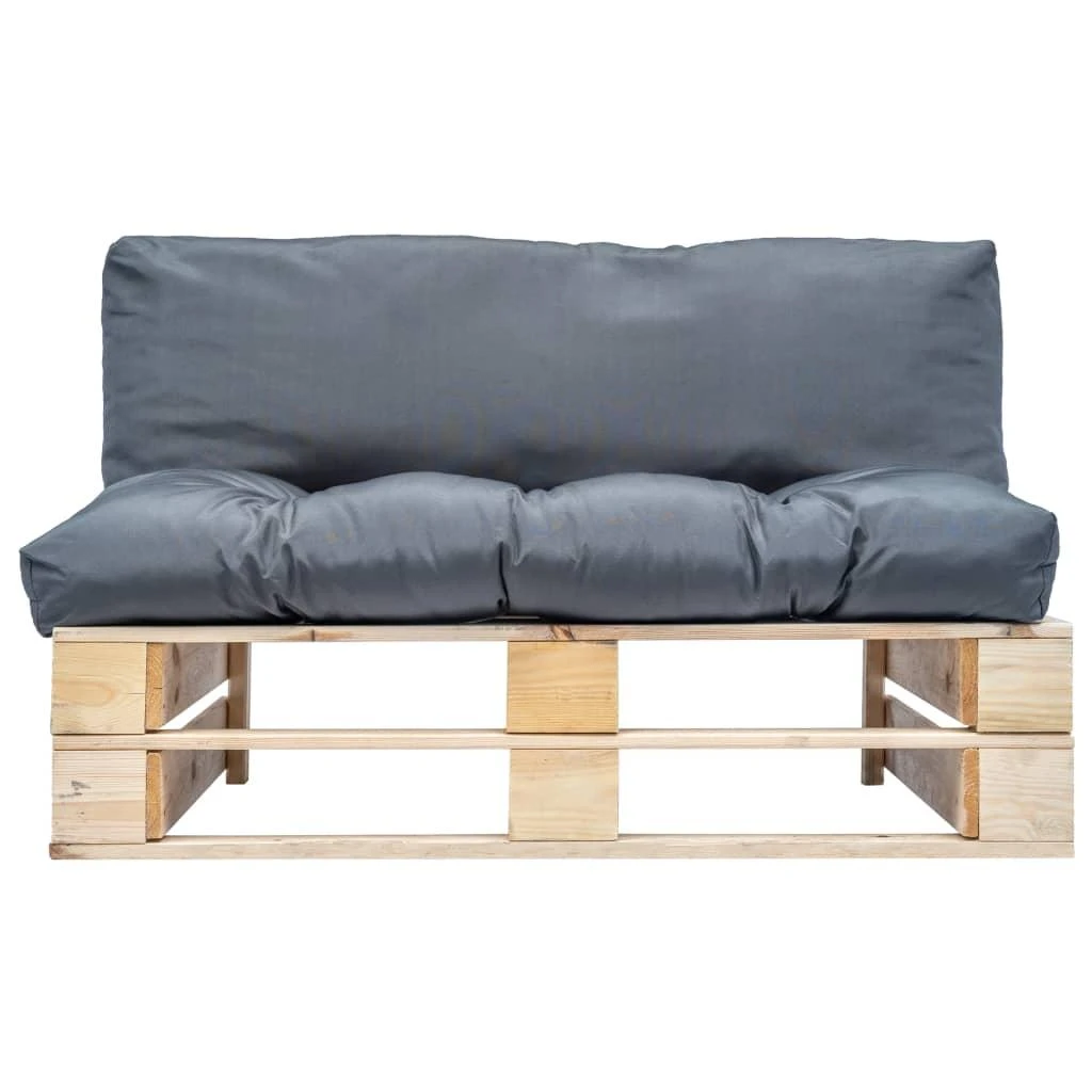 Sodo sofa iš palečių su pilkomis pagalvėlėmis, pušies mediena