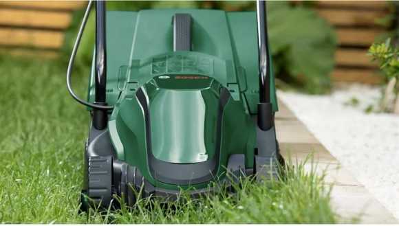 Bosch vejapjovė EasyMower 18V-32-200 be akumuliatoriaus ir kroviklio