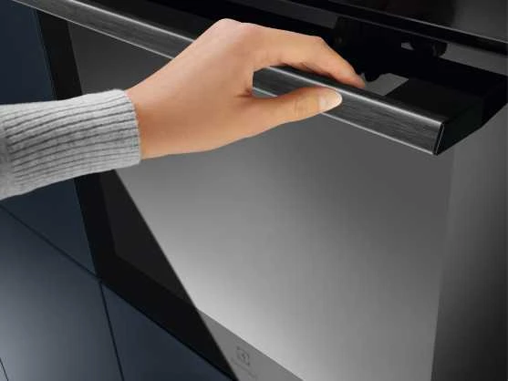 Orkaitė Electrolux EOF3H40BK