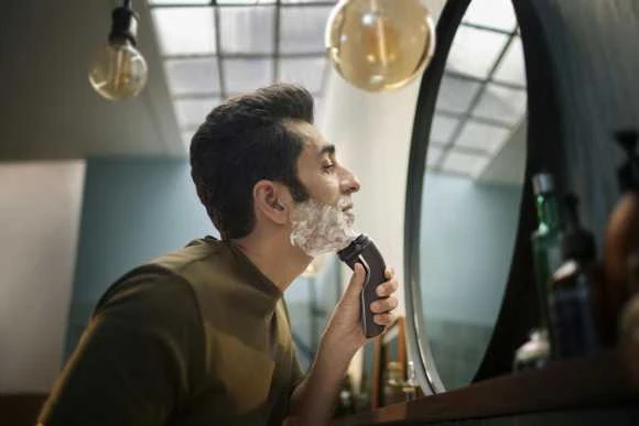 Drėgnojo ir sausojo skutimo elektrinė barzdaskutė Philips Shaver 3000 Series S3143/00