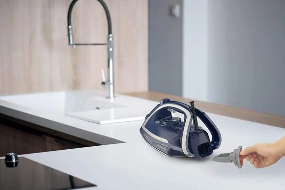 TEFAL | Garų lygintuvas | FV6830E0 | Garų lygintuvas | 2800 W | Vanduo tank capacity 270 ml | Continuous steam 50 g/min | Sidabrinis/Mėlyna