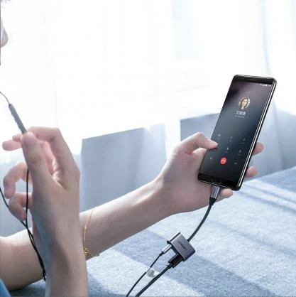 UGREEN Adapteris USB-C kištukas - USB-C ir 3.5mm lizdai pilkas