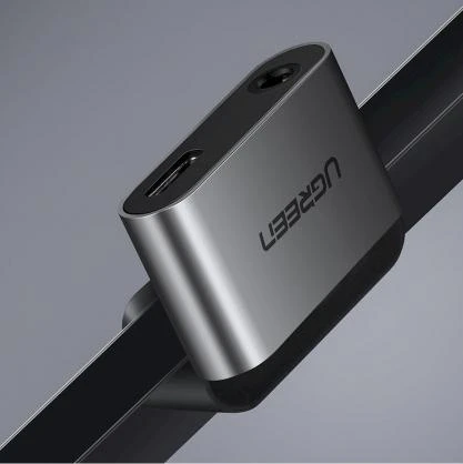 UGREEN Adapteris USB-C kištukas - USB-C ir 3.5mm lizdai pilkas