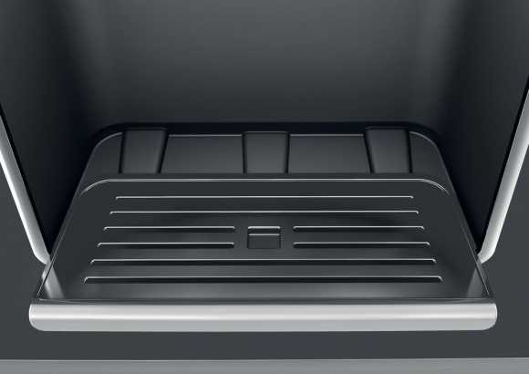 Whirlpool Šaldytuvas | WQ9I FO2BX EF | Energy efficiency class E | Free standing | Side by side | Height 187.6 cm | No Frost system | Šaldytuvas net capacity 355 L | Šaldiklis net capacity 237 L | Ekranas | 41 dB | Juodas