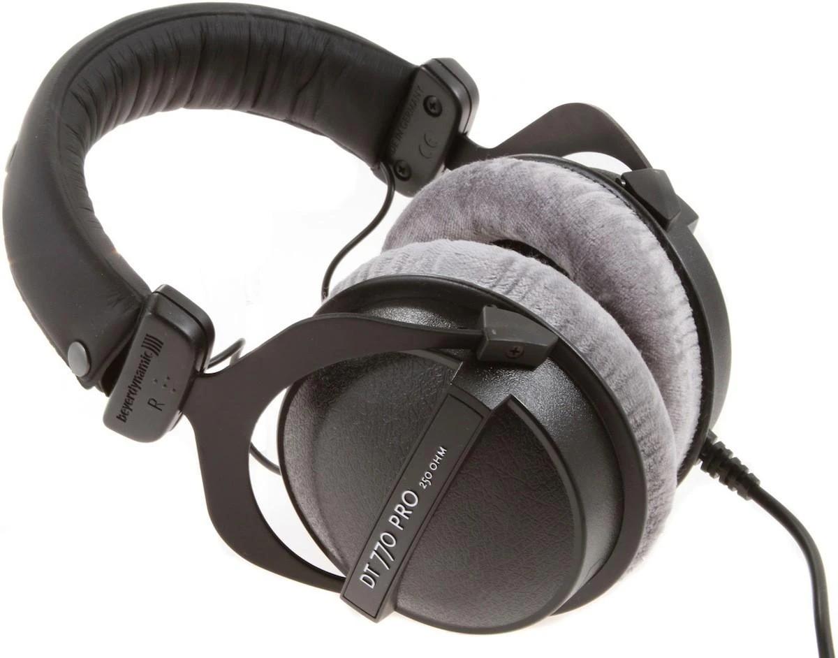 Studijinės ausinės Beyerdynamic DT 770 PRO, 250 omų, juodos 459046