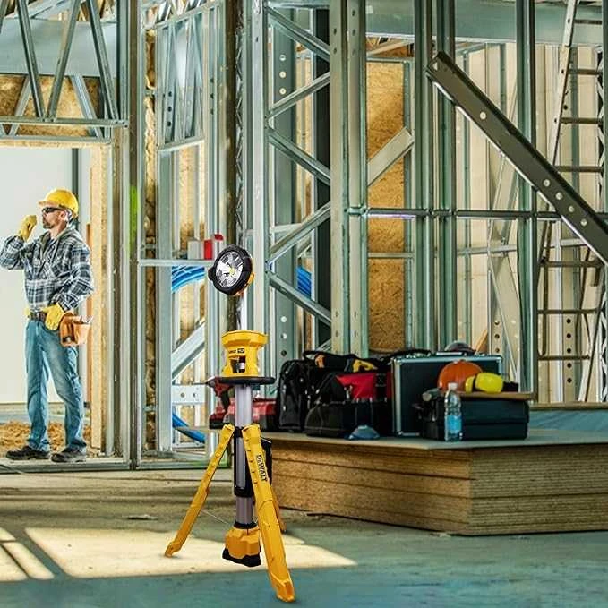 Teleskopinė lempa ant trikojo DeWalt DCL079-XJ (3000 lm, Baltas šiltas)