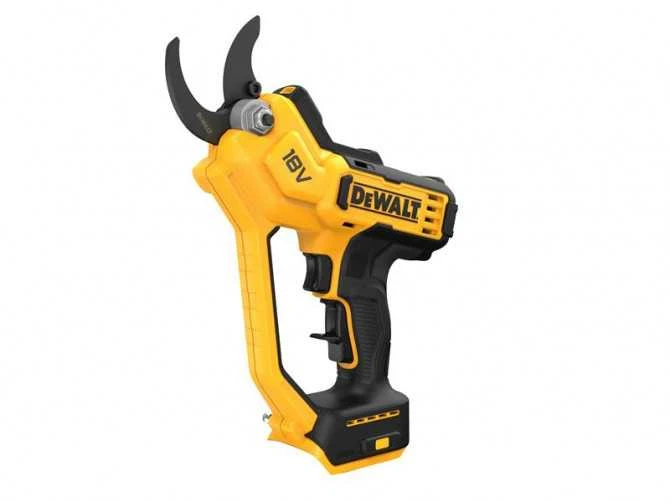 Akumuliatorinis sekatorius DeWalt DCMPP568N, 18 V, be akumuliatoriaus ir kroviklio