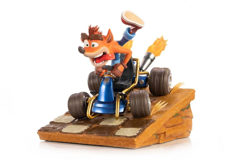 First4Figures „Crash Team Racing Nitro-Fueled“ (Crash In Kart) DERVOS statulėlė