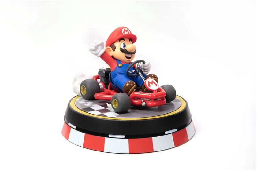 First4Figuressuper Mario MARIO KART PVC - kolekcinis leidimas