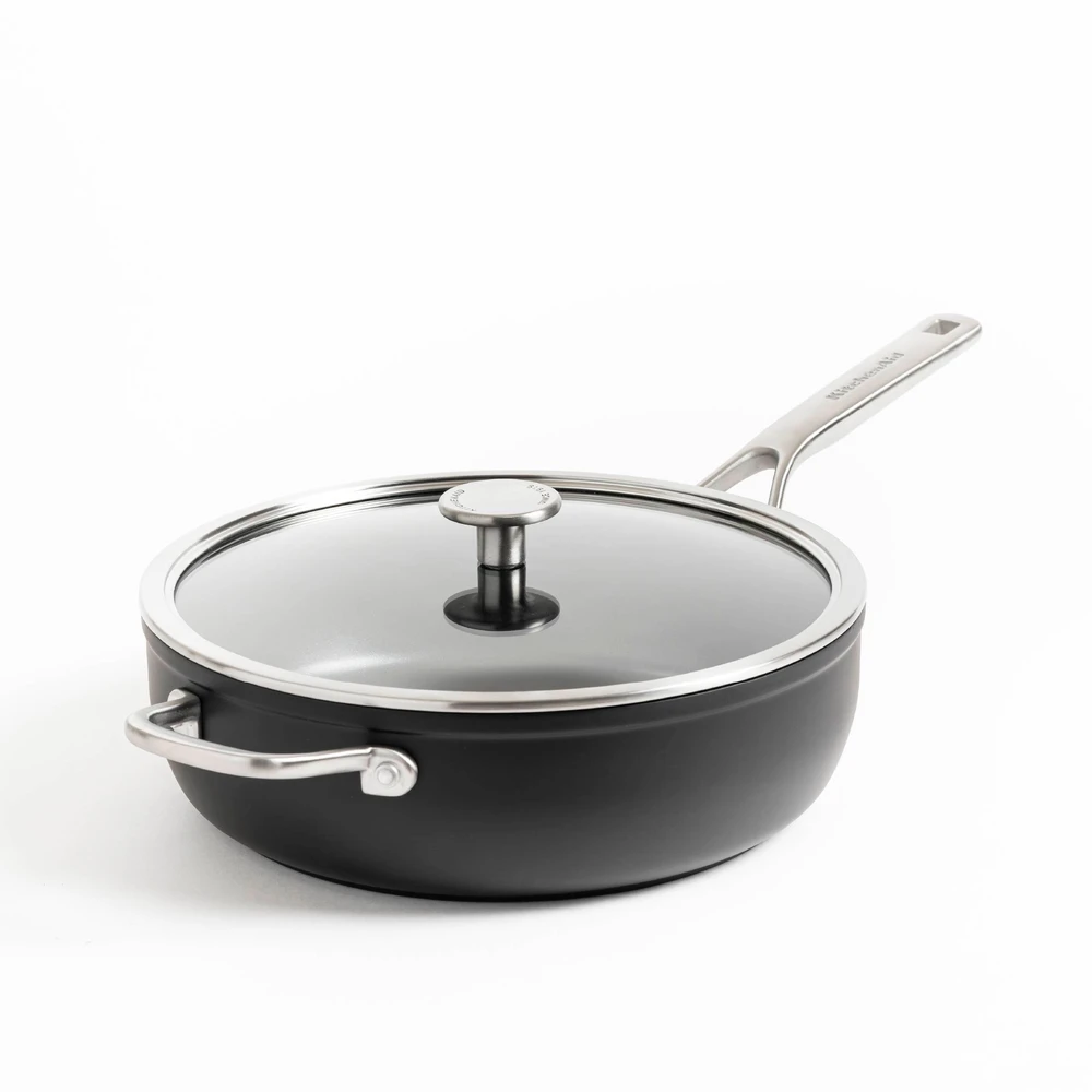 KitchenAid - Kaltinė grūdinto aliuminio keptuvė su dangčiu ir pagalbine rankena - juoda - 28 cm
