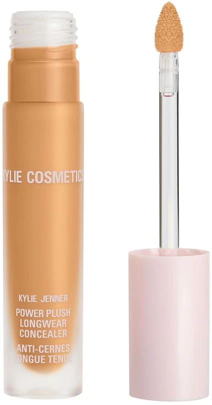 Kylie Cosmetics Power Plush Longwear maskavimo priemonė 5 ml