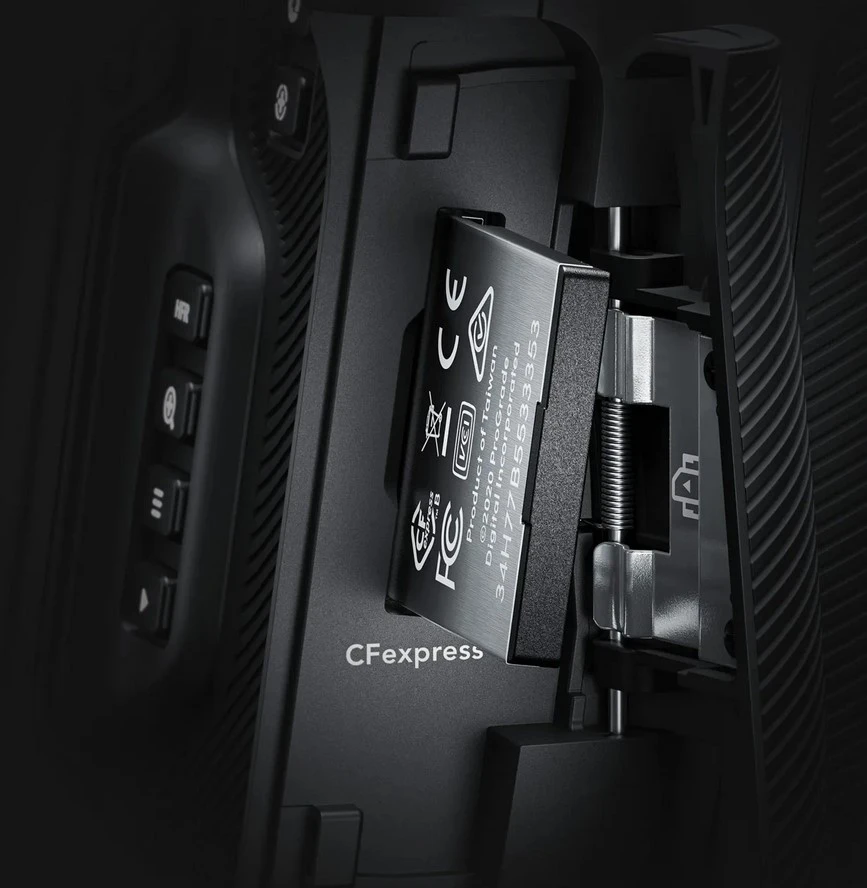 Blackmagic Design Blackmagic Cinema Camera 6K L mount aprašymas - Prekės nuotrauka
