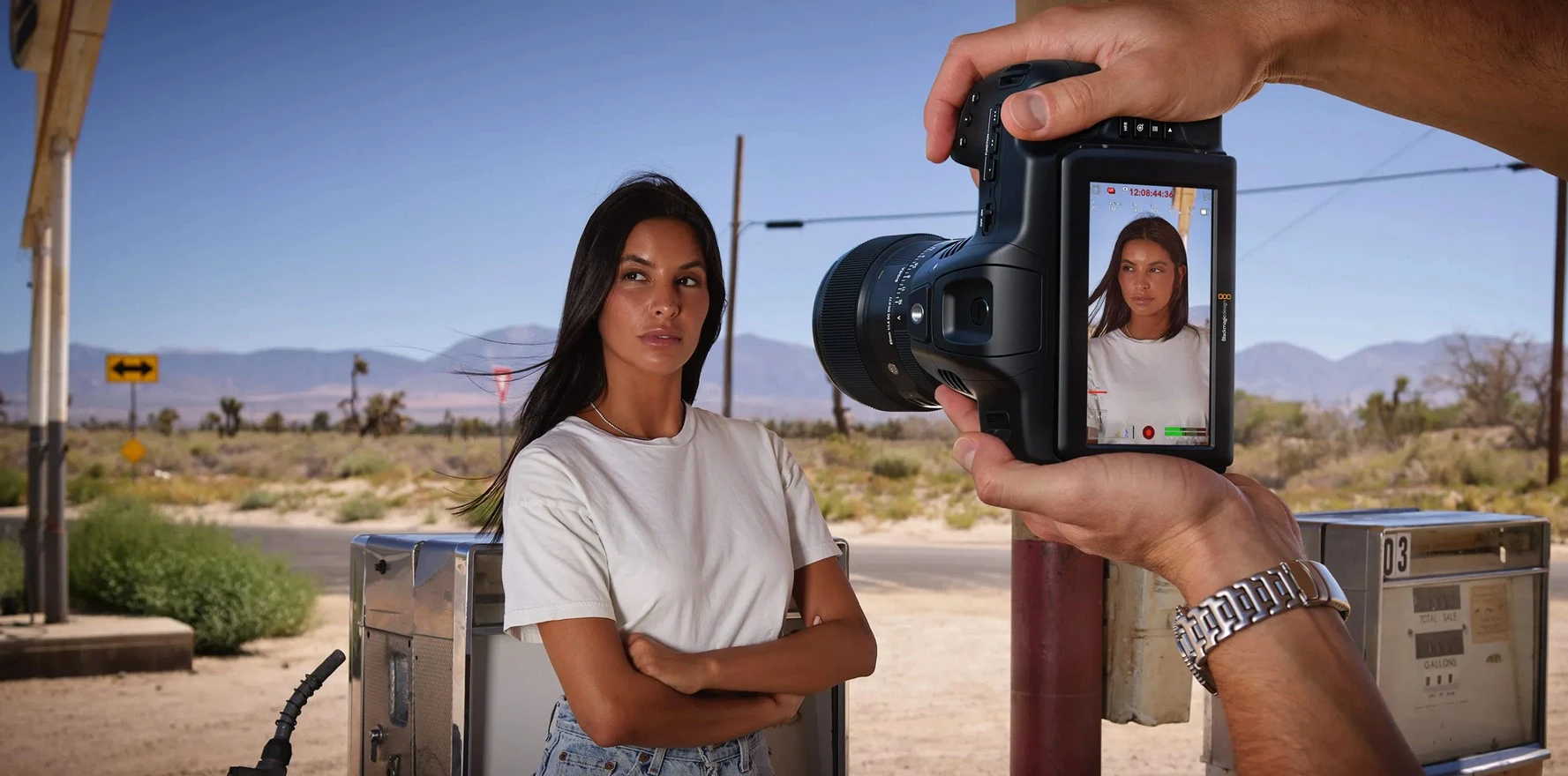 Blackmagic Design Blackmagic Cinema Camera 6K L mount aprašymas - Prekės nuotrauka