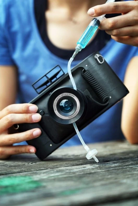LOMOGRAPHY HydroChrome Sutton's Panoramic Belair Camera aprašymas - Prekės nuotrauka