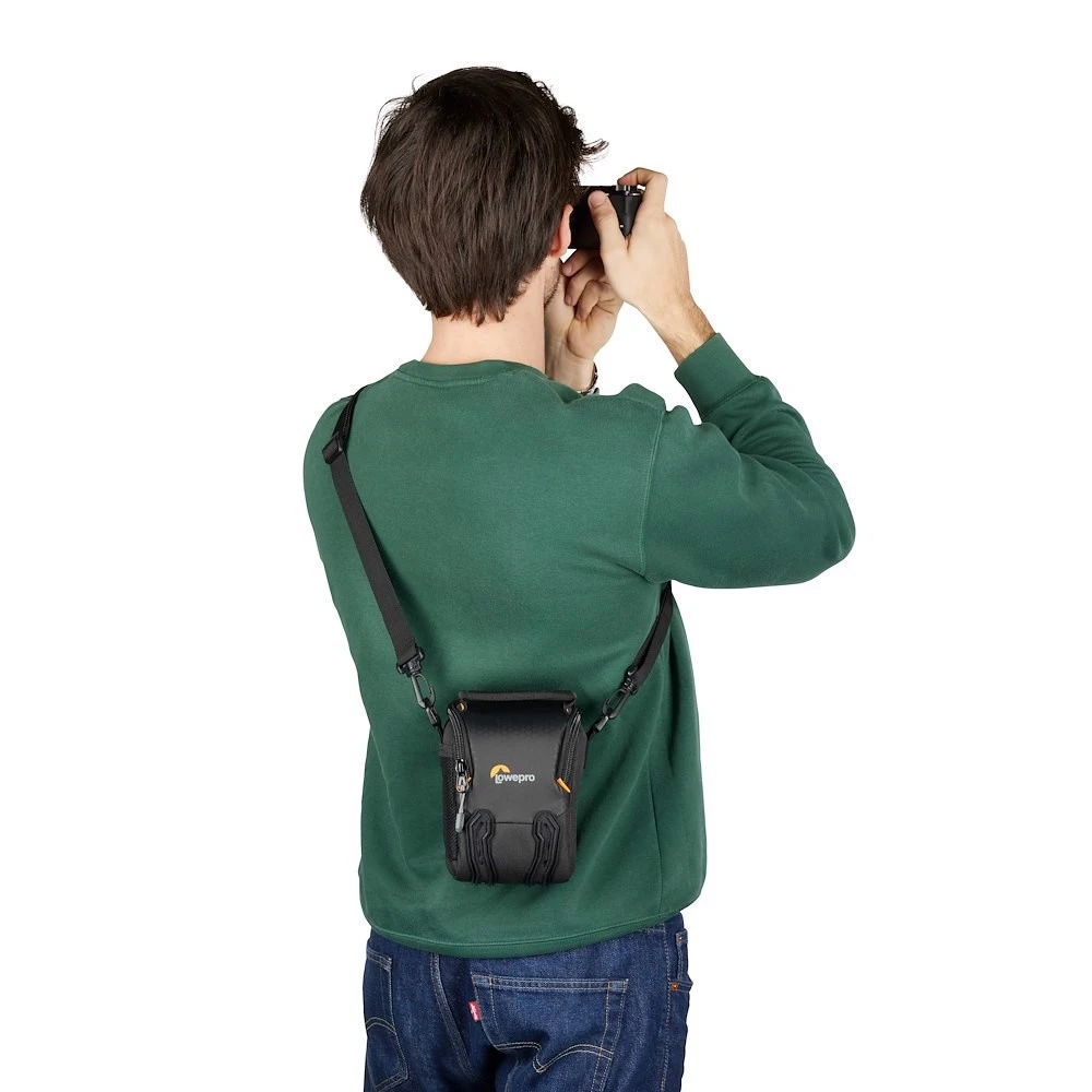 Lowepro fotoaparato krepšys Adventura SH 115 III, juodas aprašymas - Prekės nuotrauka