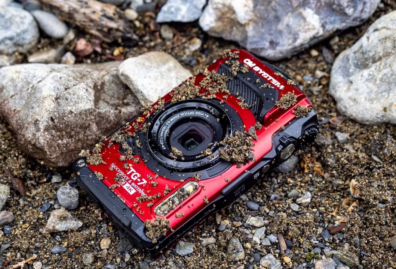 Olympus Om System Olympus TG-7 red (Pažeista pakuotė) aprašymas - Prekės nuotrauka