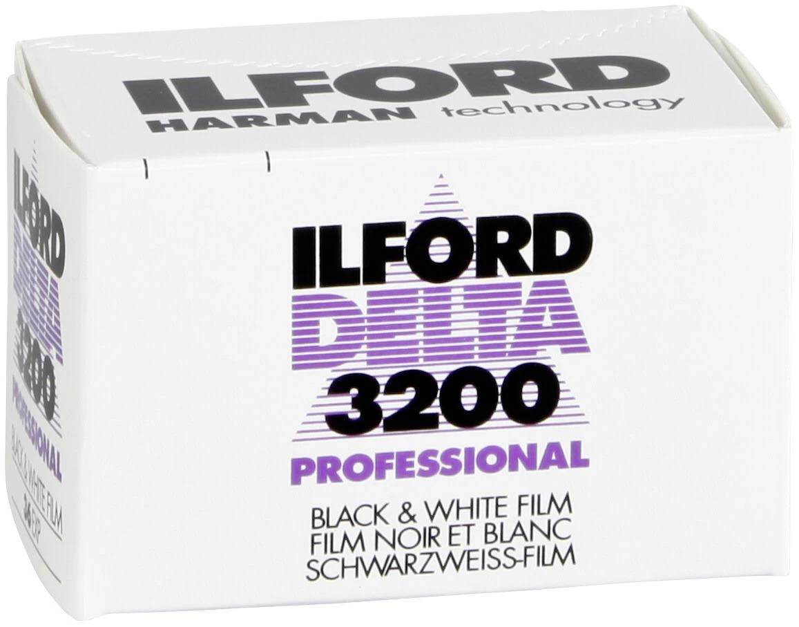 Fotojuosta Ilford Delta 3200/135/36 kadrai