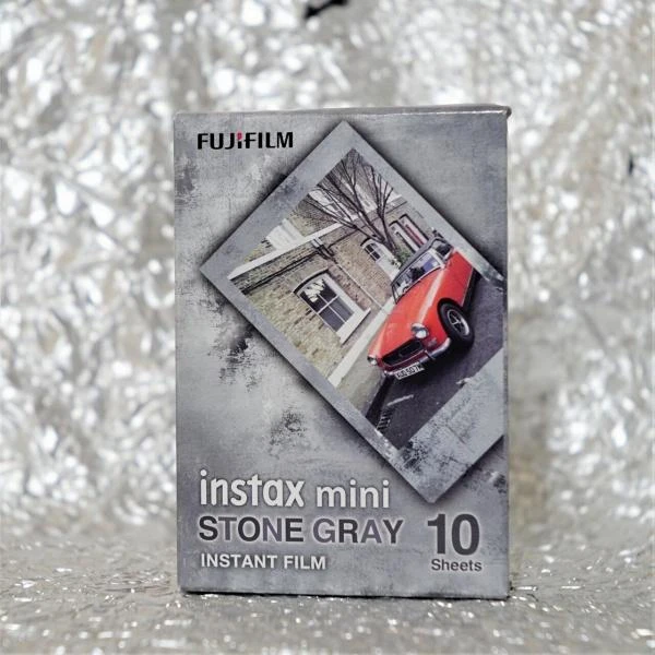 Fujifilm instax mini Film stone pilka