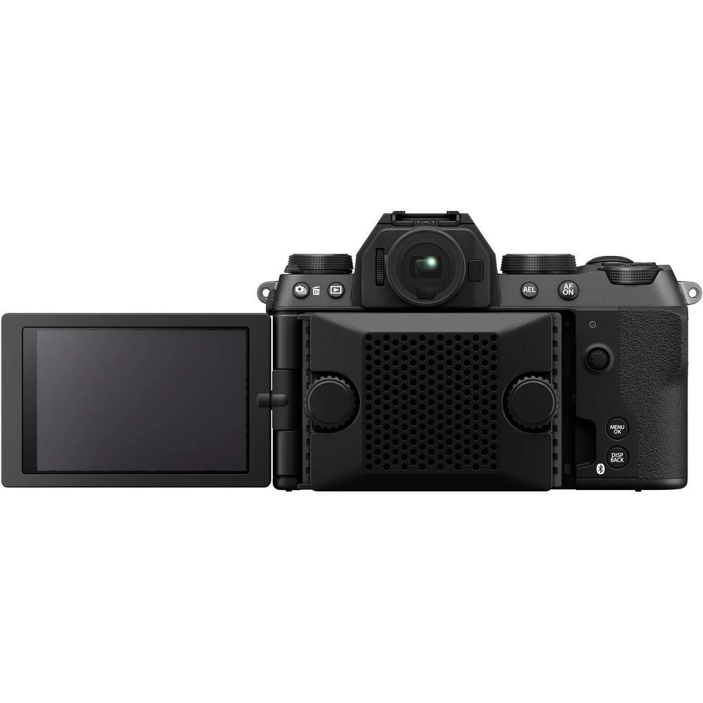 Fujifilm X-S20 + XC 15-45mm