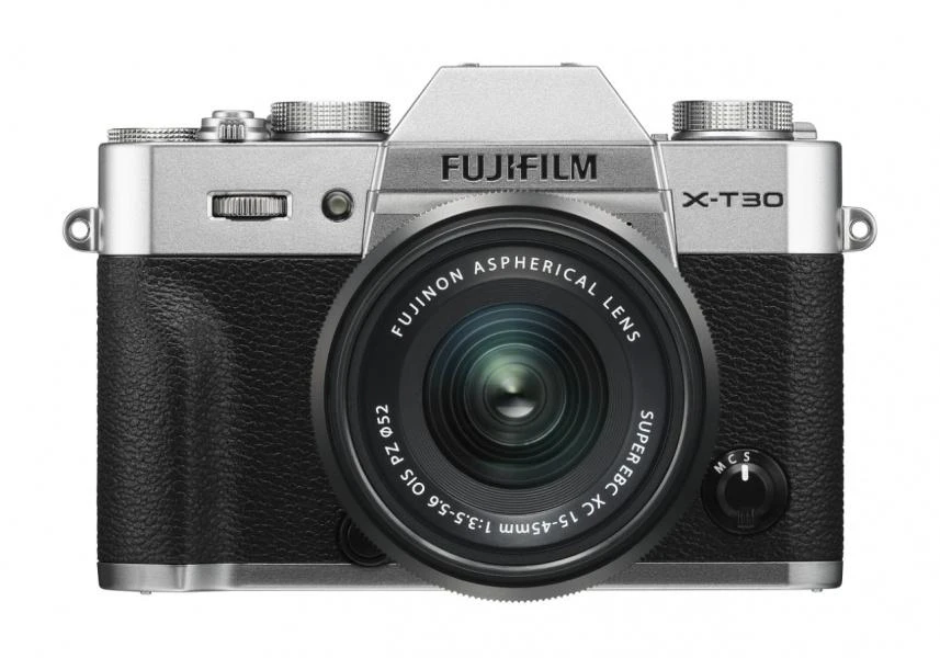 Fujifilm X-T30 II + 15-45mm sidabrinis