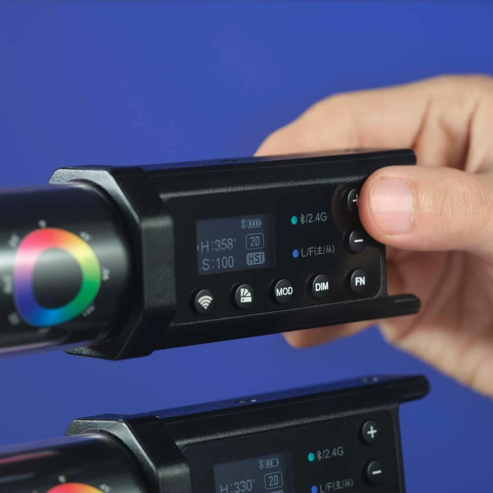 Godox TL120 RGB vamzdinis šviestuvas
