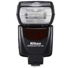 Nikon SB-700 blykstė