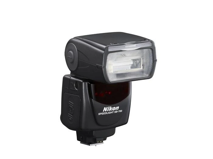 Nikon SB-700 blykstė