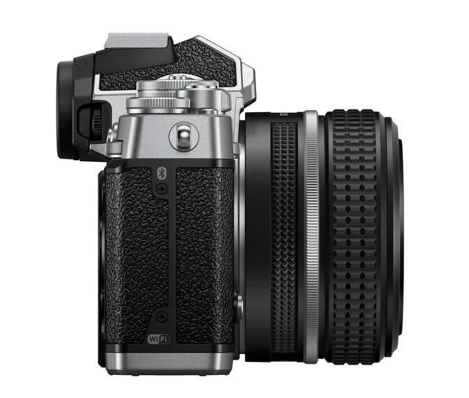 Nikon Z fc korpusas