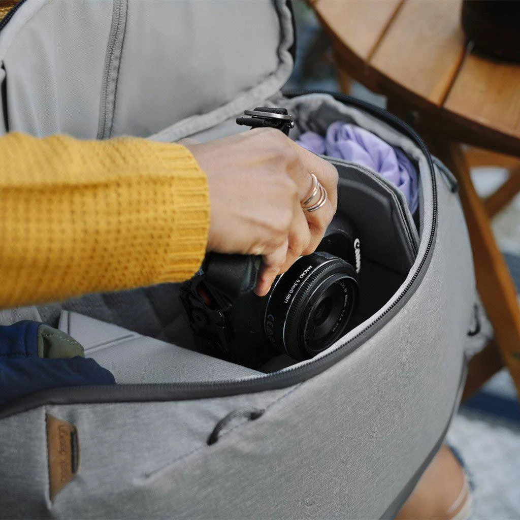 Peak Design Everyday kuprinė Zip V2 15L, uosis