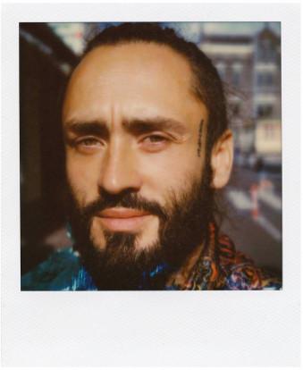 POLAROID SPALVOTA PLĖVELĖ SX-70