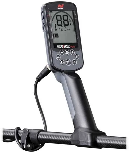 Minelab Equonox 700 +Dovana (vertė 169Eur.)