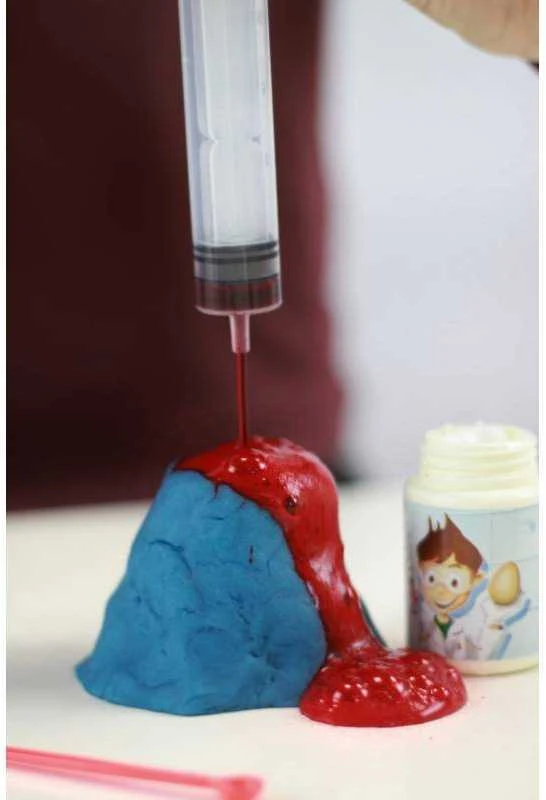 Chemijos laboratorija 200 eksperimentų