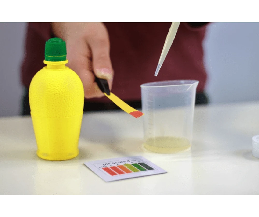 Chemijos laboratorija 200 eksperimentų
