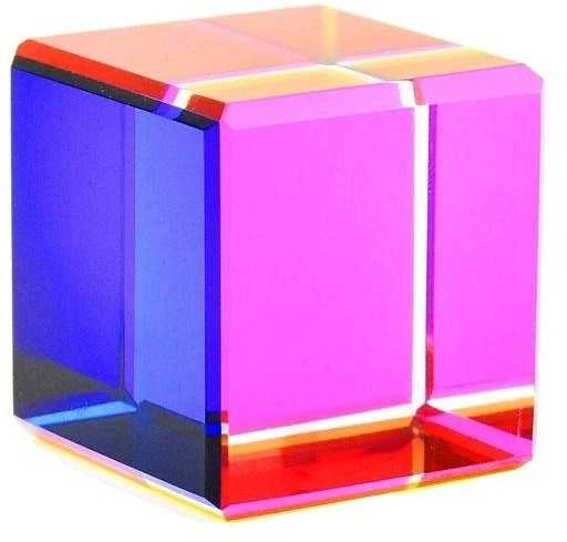 Stiklinis spalvotas kubas: geometrijai, šviesos laužimui, perspektyvai mokytis ir tyrinėti. 4cm