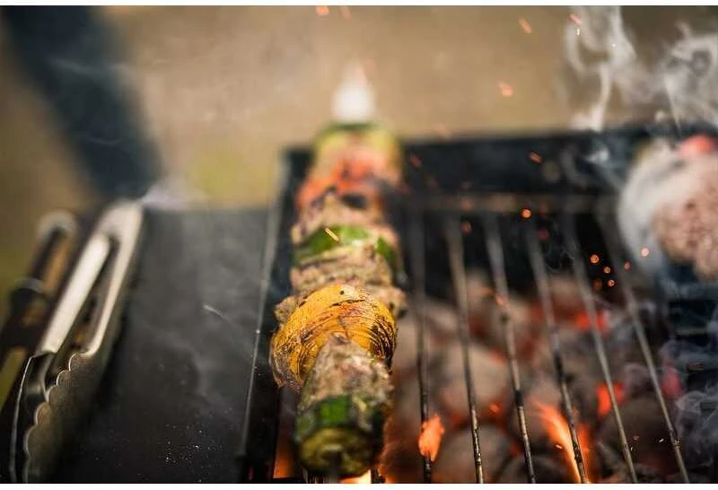 Gizzo BBQ Skewers 45 cm, 4 vnt. - iešmai kepsninėms / šašlykinėms