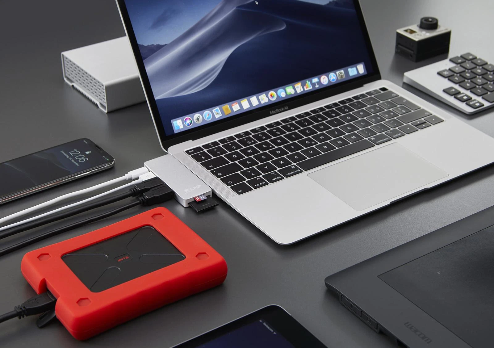 LMP USB-C šakotuvas su pilna jungčių apkrova