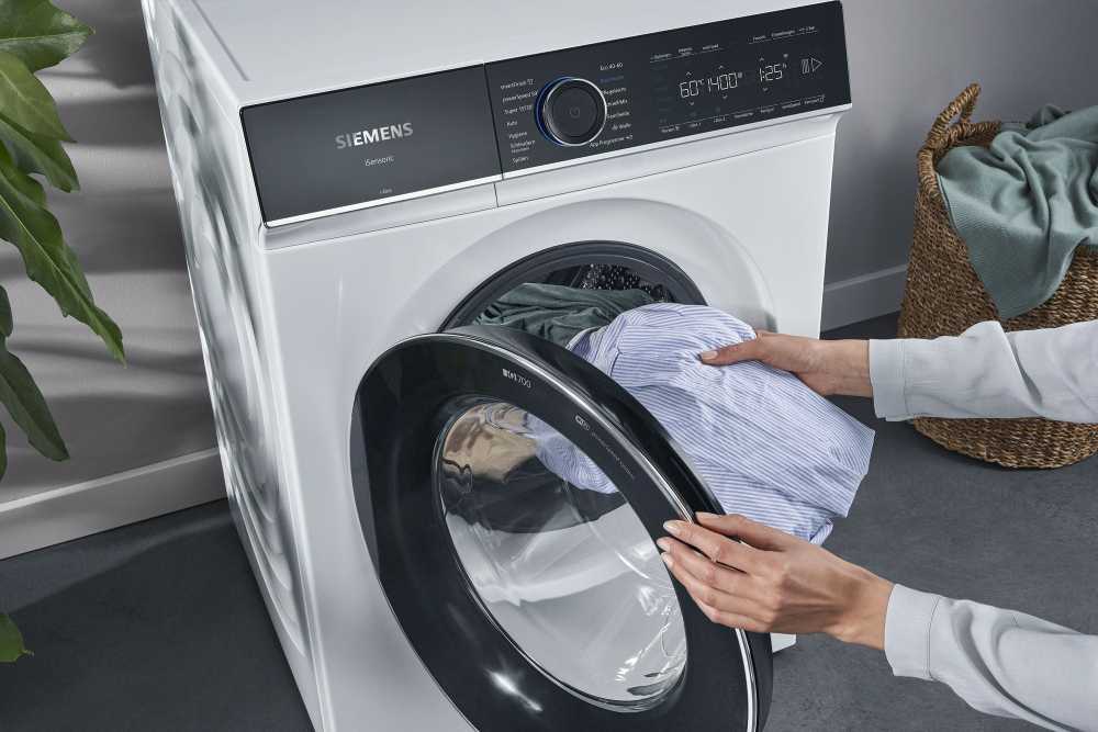 Skalbimo mašina Siemens WG44B2A40