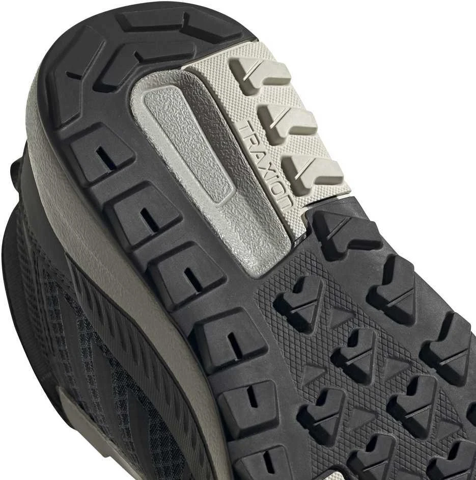 Adidas Avalynė Paaugliams Terrex Trailmaker Mid R.Rdy K Juodas FW9322