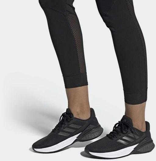 Adidas Moteriška Avalynė Response Sr Core Juodas FX3642