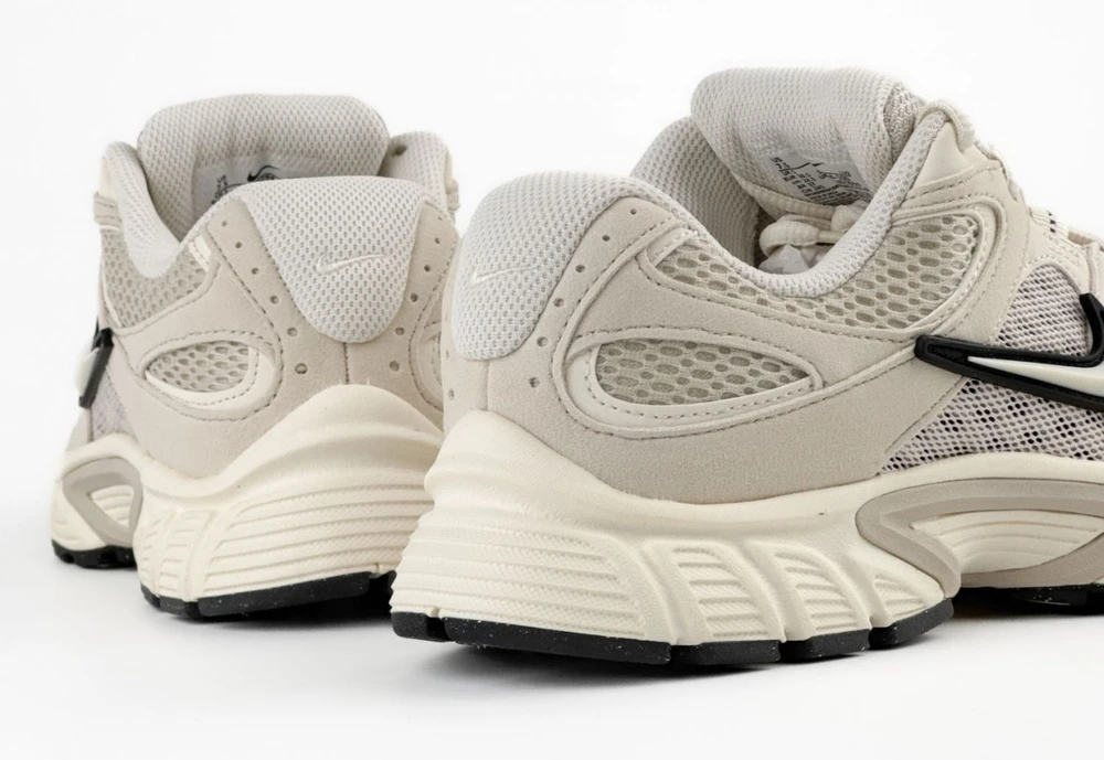 Nike Avalynė Moterims W Nike V5 Rnr Creamy II6294 100