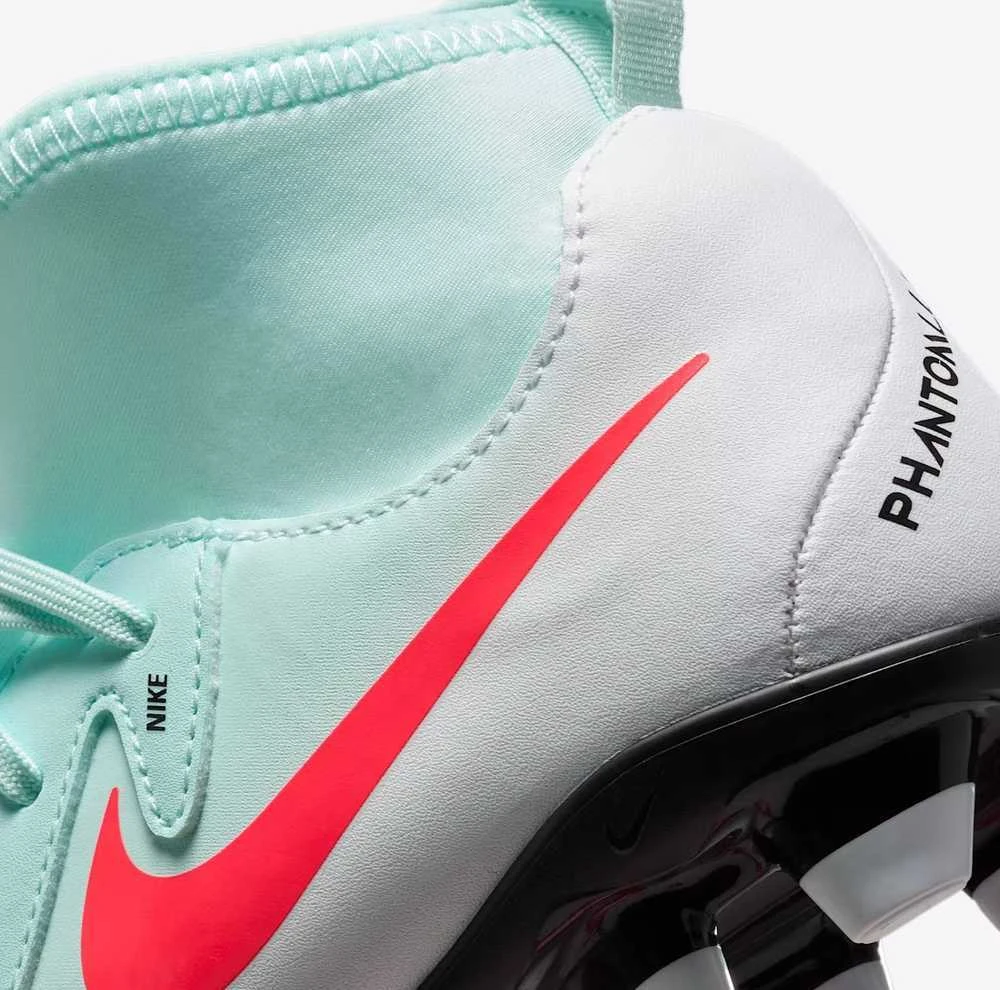 Nike Avalynė Paaugliams Jr Phantom Luna II Club Fg/Mg Mint FJ2601 300