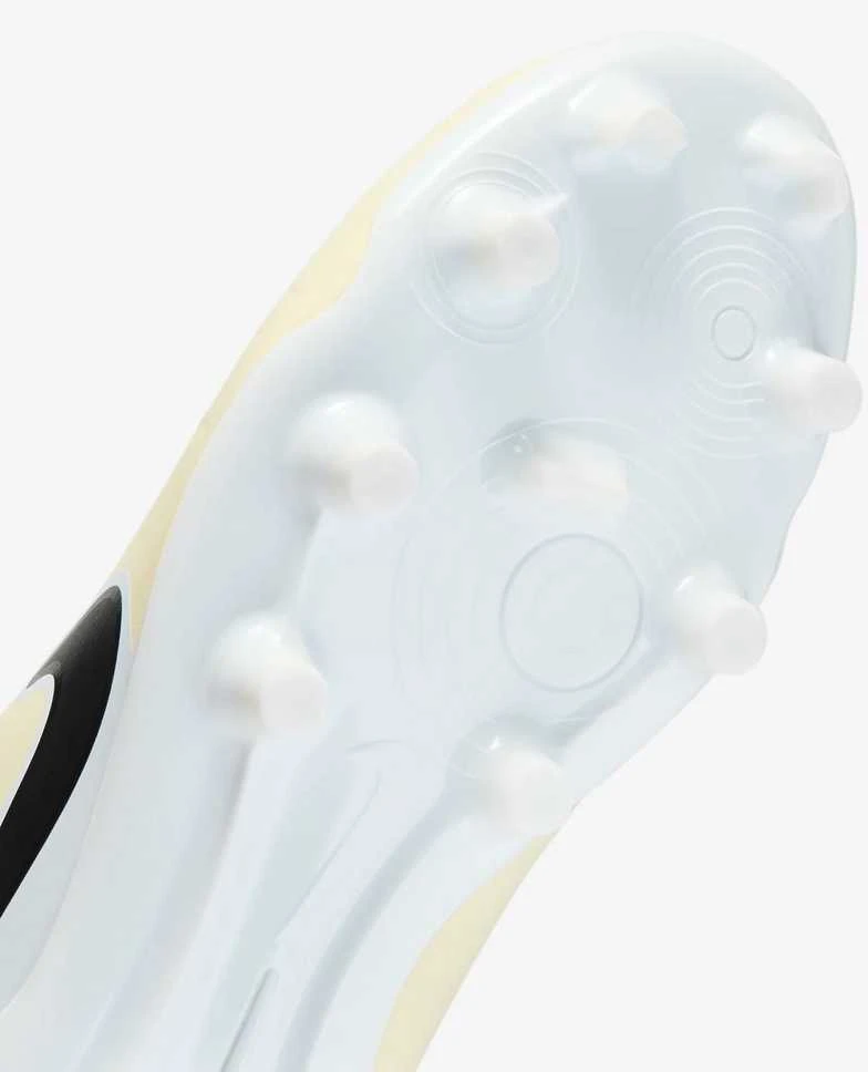 Nike Futbolo Avalynė Paaugliams Jr Legend 10 Club Fg/Mg Geltona DV4352 700