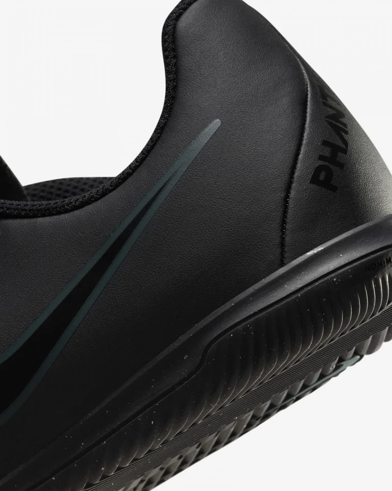 Nike Futbolo Avalynė Paaugliams Jr Phantom Gx 2 Club Ic Juodas FJ2606 002